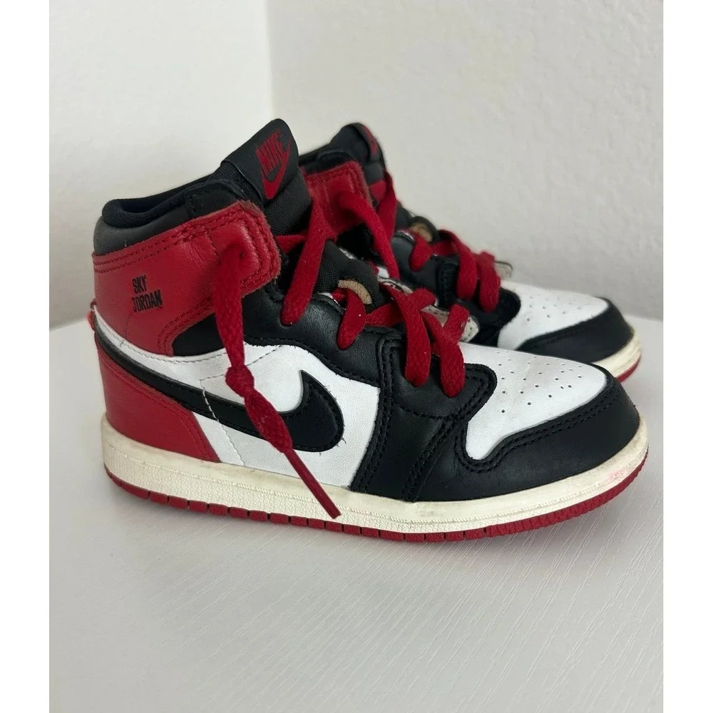 Nike Air Jordan 1 Mid Unisex Kids Mid Top Leather Colorblock Sneakers 9C